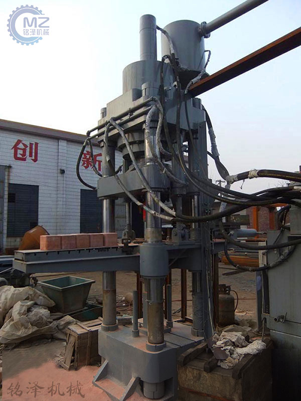 ����ѹ���Һѹϵͳ����ԭ�����Ƚ�����