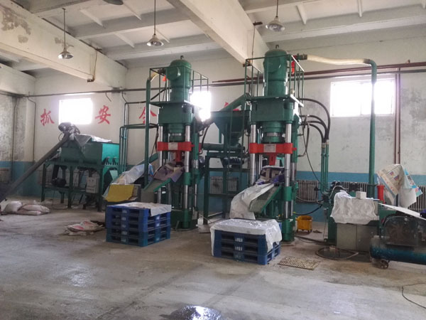 ����ɽ��̫ԭ����שѹ����ͻ��ֳ�